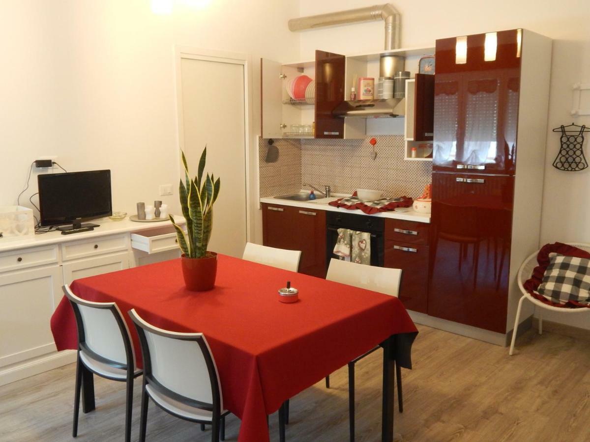 Casa Linda, A Due Passi Dal Mare Apartment Numana Ngoại thất bức ảnh
